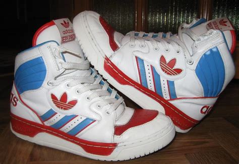 adidas con resortes viejas|adidas iconicas de los 80.